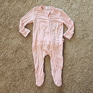 Angel Dear Bamboo Footie 2 Way Zipper Ruffle Butt Pink Newborn